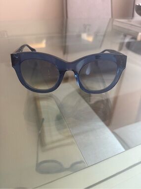 APERCU Blue Round-Frame Women's Sunglasses